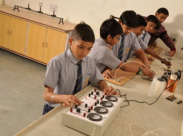 Aklank Day Boarding Cum Residential School, Kota