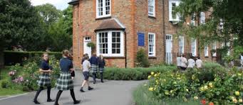 Dragon School, England