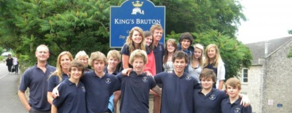 Kings Bruton Plox, Bruton