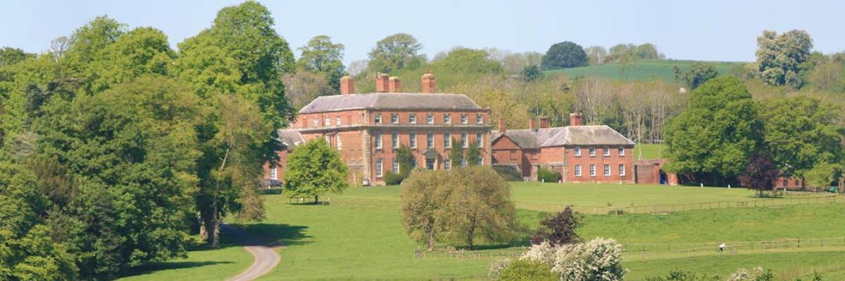 Moffats School, England