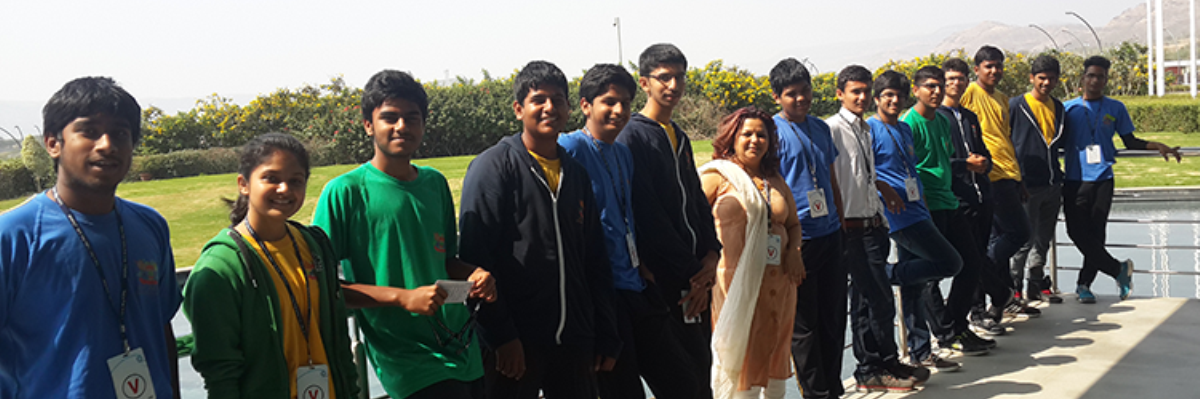 D Y Patil International College, Pune