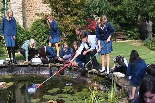 The Royal High School, England