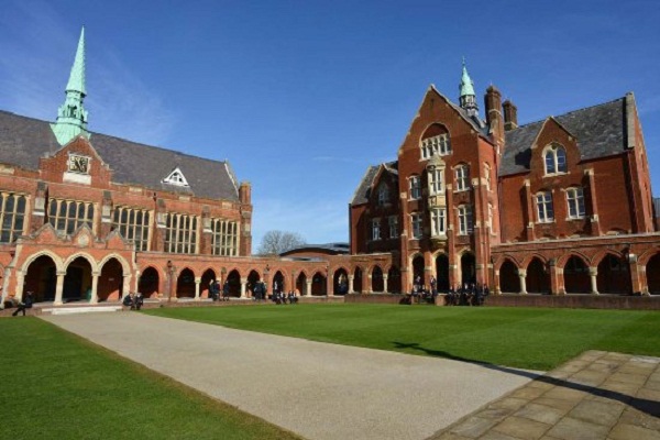 St Johns School, Leatherhead